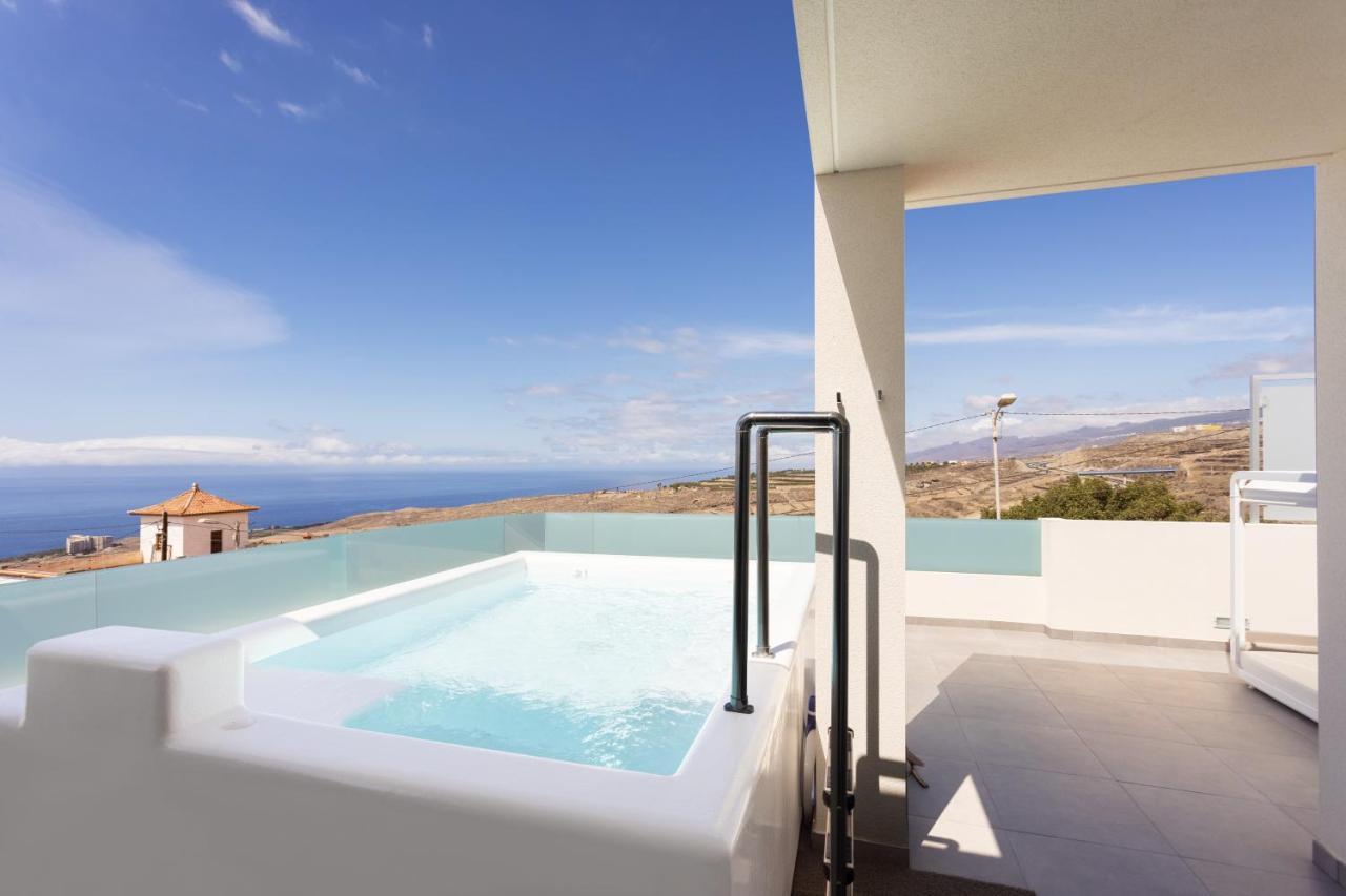 Pool Jacuzzi Home Of Tulio Tijoco de Abajo Ngoại thất bức ảnh